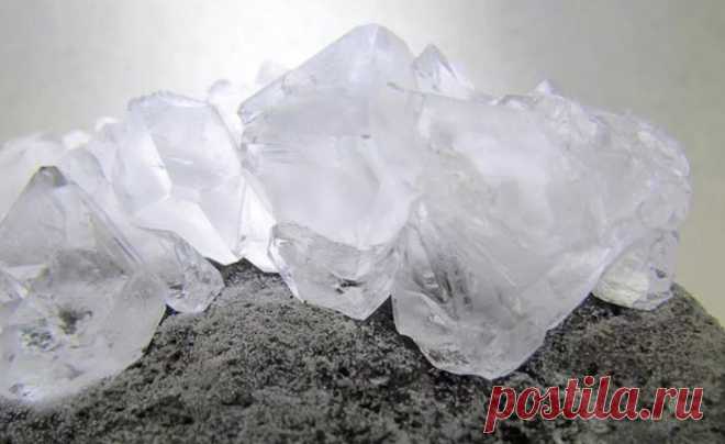 Камень алунит: описание, применение и свойства