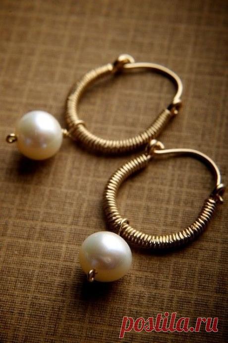 Reserved for Vera - SALE 30% off marked price - 14k Gold fill Hoop Earrings w…