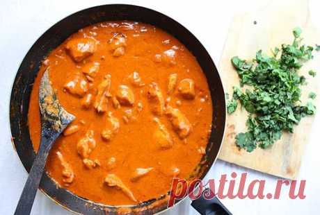 Butter chicken (Murg makhani) - жареная курица по-индийски 

Ингредиенты (на 4 порции) 
6 ст. л. сливочного масла 
900 г куриных грудок, нарежьте 
Показать полностью…