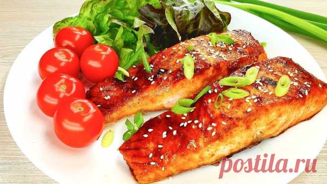 Еще один рецепт вкуcнейшей рыбы на ужин, а можно даже на праздничный стол готовить, что я часто и делаю (моим гостям и семье нравится) Рыба очень популярный продукт в нашей любимой стране испокон веков, а красная рыба вообще стоит на кулинарном пьедестале. Это поистине прекрасный продукт, который в приготовленном виде такой же...