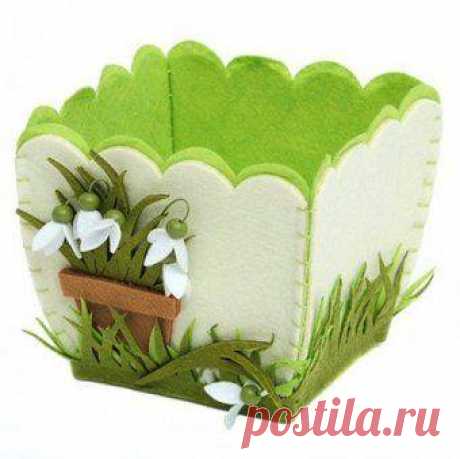 (3) Facebook