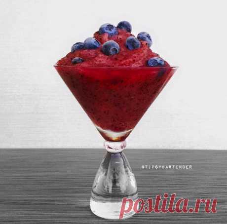 Blueberry Lemon Slushie Коктейл - TipsyBartender.com