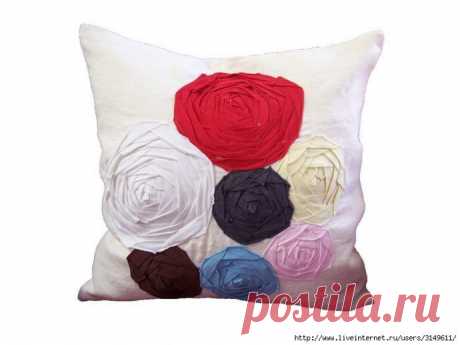 Прекрасная роза из тесьмы или полосы ткани