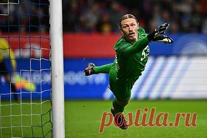 УЕФА включил сейв Сафонова в матче Лиги чемпионов в число лучших спасений игрового дня