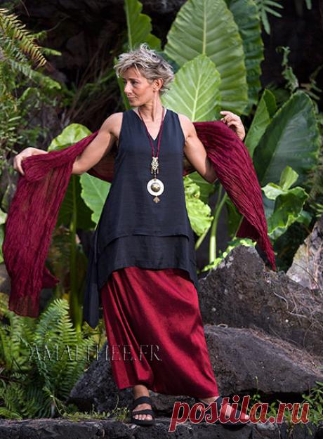 * AMALTHEE CLOTHING , creation of women's clothes made of silk and linen