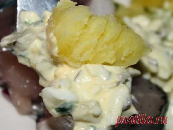 При варке картошки добавляю один простой ингредиент, и она получается вкуснее и ароматнее | Будни обычной женщины | Яндекс Дзен