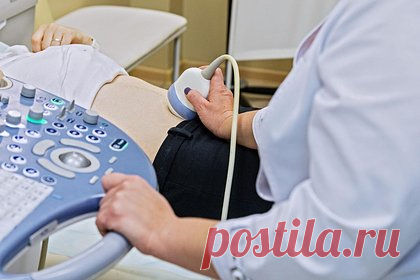 Священник посоветовал россиянкам рожать от насильников. Подвергшиеся сексуальному насилию женщины не должны делать аборт, заявил иерей Филипп Ильяшенко, клирик храма святителя Николая Мирликийского в Кузнецкой Слободе. По словам священнослужителя, аборт даже при таких обстоятельствах является лишением жизни человека. Изнасилование не должно порождать новый грех, добавил он.