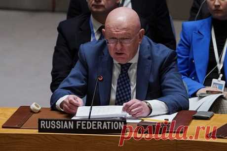 Небензя предупредил о начале войны на Красном море и Аденском заливе. Война на Ближнем Востоке переходит на Красное море и Аденский залив. Об этом заявил постпред России при СБ ООН Василий Небензя, передает РИА Новости. Дипломат подчеркнул, что такая же картина разрушений уже три месяца наблюдается в секторе Газа. США и Великобритания начали бомбить Йемен в ночь на 12 января.