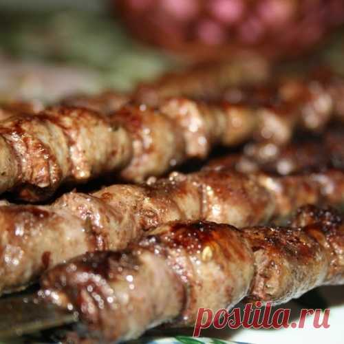 Вкусный шашлык из куриных сердечек