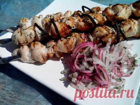 ​Маринованный лук к шашлыку