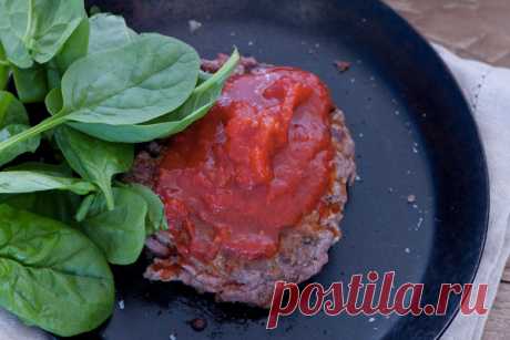 Маринара: томатный соус, который дополнит вкус любимого блюда 



— Классический соус Маринара —

Ингредиенты:
1/4 чашки оливкового масла 3 зубчика чеснока, очистить 1 ст.л. томатной пасты Одна 1-кг банка целых очищенных помидоров в собственном соку, измельчить …
