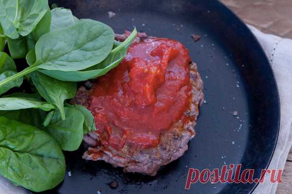 Маринара: томатный соус, который дополнит вкус любимого блюда 



— Классический соус Маринара —

Ингредиенты:
1/4 чашки оливкового масла 3 зубчика чеснока, очистить 1 ст.л. томатной пасты Одна 1-кг банка целых очищенных помидоров в собственном соку, измельчить …