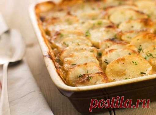 Запеченный картофель по-французски

Ингредиенты:

Картофель — 600 г
Показать полностью…