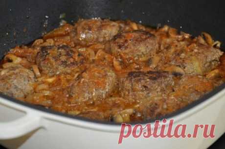 Мясные котлетки в луковом соусе - Dynastyofchefs.ru