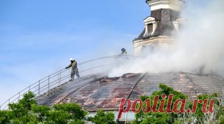 В Лондоне не усвоили уроки прошлого: в СВР назвали удар по Музею обороны Севастополя провокацией Великобритании. Удар по Музею обороны Севастополя, нанесённый в июне, — это детально спланированная провокация Лондона и его спецслужб, заявили в пресс-бюро Службы внешней разведки. По данным СВР, полётные задания в системы вооружений загрузили британские специалисты. Британцы нацелились на музей-панораму из-за того, что воспринимают украинский конфликт как попытку реванша за не реализованный в XIX…