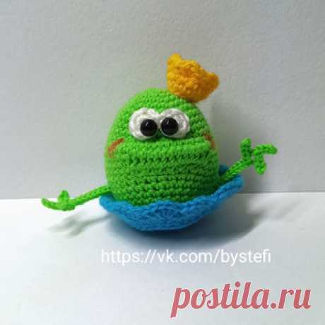 ПрЫнц Лягух амигуруми. Схемы и описания для вязания игрушек крючком! Бесплатный мастер-класс &quot;ПрЫнц Лягух&quot;от Стефании Плахота по вязанию чехла на яйцо в виде лягушки крючком. Высота вязаной игрушки примерно 6…