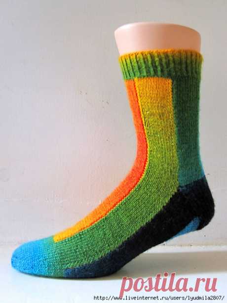 Носки-полосатики спицами с ravelry.com