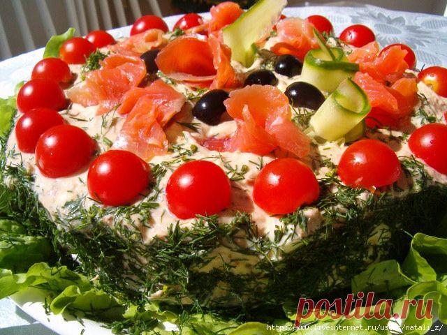 Летний рыбный бутербродный торт