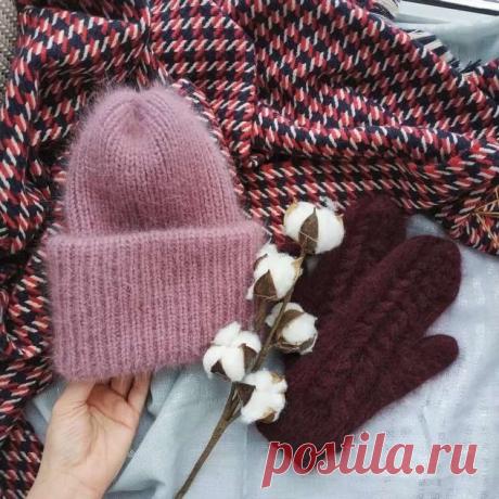 Шапка спицами из пряжи «Пух норки». Теплая двойная шапка с отворотом. Вяжет весь Инстаграм! . Милая Я