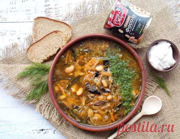 Суп а-ля квашница - БУДЕТ ВКУСНО!
                                             - 18 декабря
                                             - 43681716456 - Медиаплатформа МирТесен Квасница, или квашница, - популярное блюдо польской кухни. В оригинальном рецепте он делается на основе квашеной капусты или ее рассола. Мой же вариант делается тоже на основе квашеной капусты, но уже в тушеном виде. Такой суп мне нравится намного больше, так как получается более мягкий и очень - 18...
