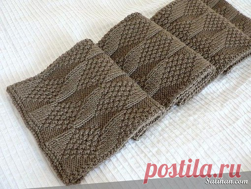 Двухсторонний мужской шарф
#вязаный_шарф #спицы #узор_вязания