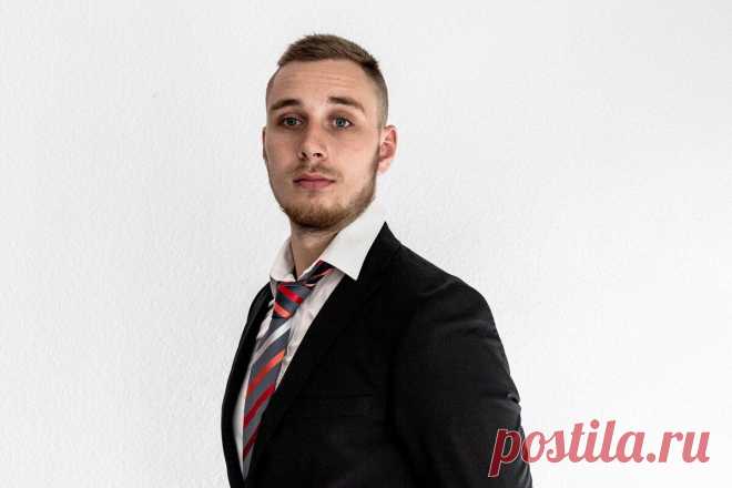 Почему женщина в мужчине не видит лидера
Думаю, что большое количество мужчин хотели бы, чтоб их женщины видели в них лидера. Но часто женщина может этого не видеть, почему так происходит? Что влияет? Поведение мужчины или женщины? Будем разбирать этот вопрос. Расскажу своё мнение. Начну с простого. Возможно, мужчина сам не показывает лидерские качества. Не может принимать важные решения, всегда сам спрашивает […]
Читай дальше на сайте. Жми подробнее ➡