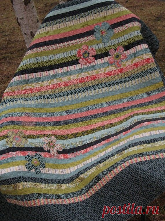 PATTERN Flower Fields Baby Quilt ...easy, uses honey bun