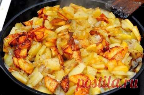 Жарим картошку правильно. С румяной корочкой.
