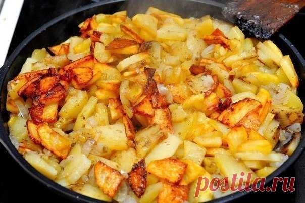 Жарим картошку правильно. С румяной корочкой.