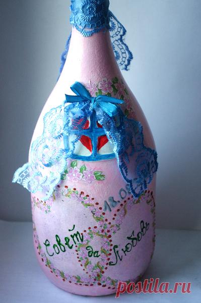 Декупаж свадебной бутылки. 