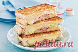 Бутерброды из ветчины с сыром