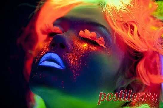 Неоновое волшебство.