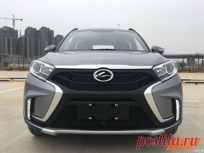 Китайцы создали клон LADA Vesta, превратив ее в кроссовер 
Китайский производитель Landwind, больше известный миру, как создатель копий изделий грандов мирового автопрома, добрался до продуктов российской автомобильной индустрии. Азиаты скопировали вазовскую…