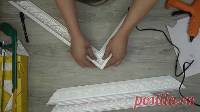 Как сделать рамку для картины из потолочного плинтуса