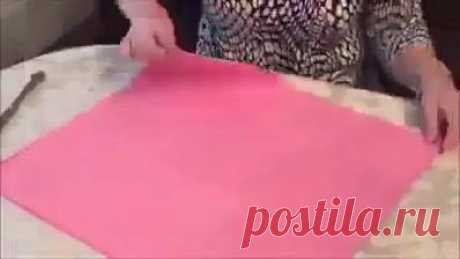 (3) Facebook