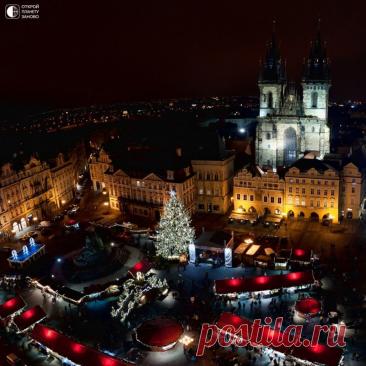 Волшебная Староместская площадь Староместская площадь (Старогородская площадь, чеш. Staroměstské náměstí) — старинная площадь Праги, расположенная в историческом центре города (Старе Место). Её площадь составляет около 15 тыс. кв. м. Площадь окружена городскими домами с фасадами различных архитектурных стилей:...
