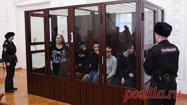 Суд взыскал с осужденных за теракт в Петербурге 67 миллионов рублей