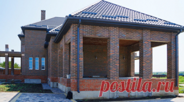 Специалист Васильев рассказал о преимуществах начала строительства дома осенью. Строительный эксперт, основатель и генеральный директор компании «Главснаб» Фёдор Васильев рассказал, что осень является подходящим временем для возведения дома. Читать далее