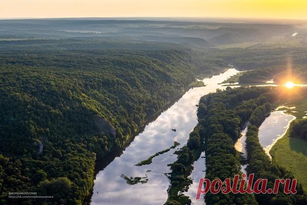 Рассвет над Змеиным затоном, Национальный парк Самарская Лука. Снимал Роман Козвонин: nat-geo.ru/community/user/188598
