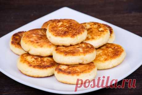 Сырники из творога: правильное питание может быть вкусным Все, что необходимо знать о сырниках. Почему они относятся к продуктам правильного питания и приносят ли вред организму? Польза вкусного десерта для человека.