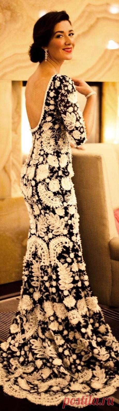 Flattery {Style} Guide приколол(а) это к доске Glorious Gowns | Pinte…