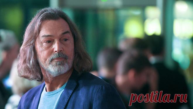 Никас Сафронов поблагодарил "Роснефть" за помощь в организации выставок в Индии. Народный художник России Никас Сафронов поблагодарил "Роснефть" за поддержку в организации выставок в Нью-Дели с 7 по 21 декабря и Мумбаи с 25 декабря по 15 января, сообщают "Ведомости". Как рассказал Сафронов, на ...