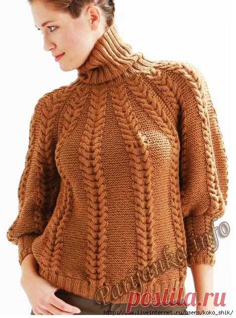 Женский свитер, связанный от горловины узором "Косы".