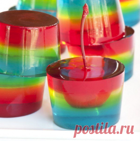 Готовим алкогольные желе-шоты.