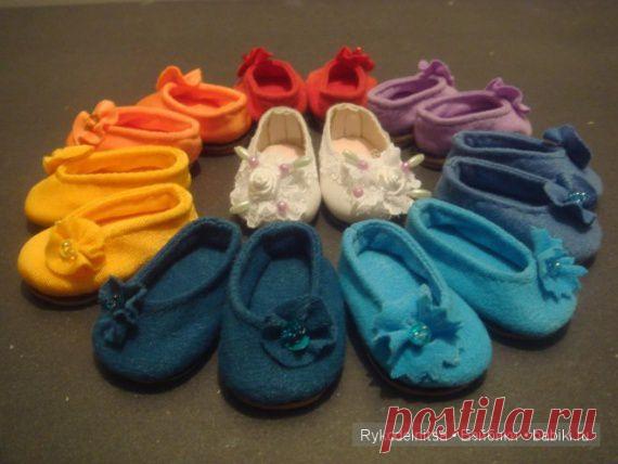 Традиционно-ОБУВЬ! Еще один способ обуть кукленыша. / Разнообразные игрушки ручной работы / PassionForum - мастер-классы по рукоделию