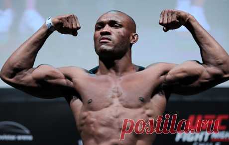 Усман выиграл у Ковингтона и защитил титул чемпиона UFC. Усман в пятый раз защитил пояс UFC