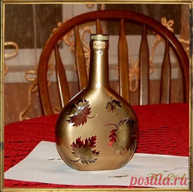 Декорируем стеклянную бутылку