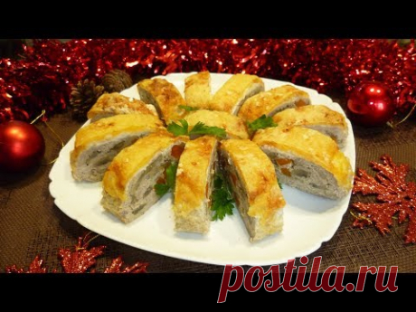 Мясной рулет с грибами и сыром