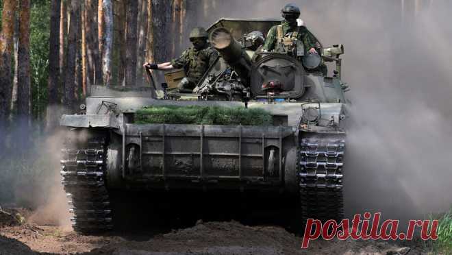 Российские силы отразили три атаки ВСУ на Донецком направлении. Подразделения "Южной" группировки российских войск отразили три атаки штурмовых групп со стороны ВСУ. По данным Минобороны РФ, столкновения были в районах Красногоровки, Невельского и Андреевки Донецкой народной республики. В ...
