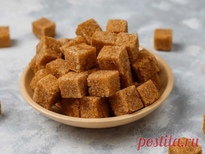 Правда ли, что тростниковый сахар менее вреден, чем обычный?